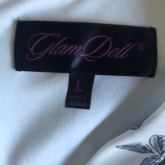 Patterned Fall Romper - Picture 3 of 3